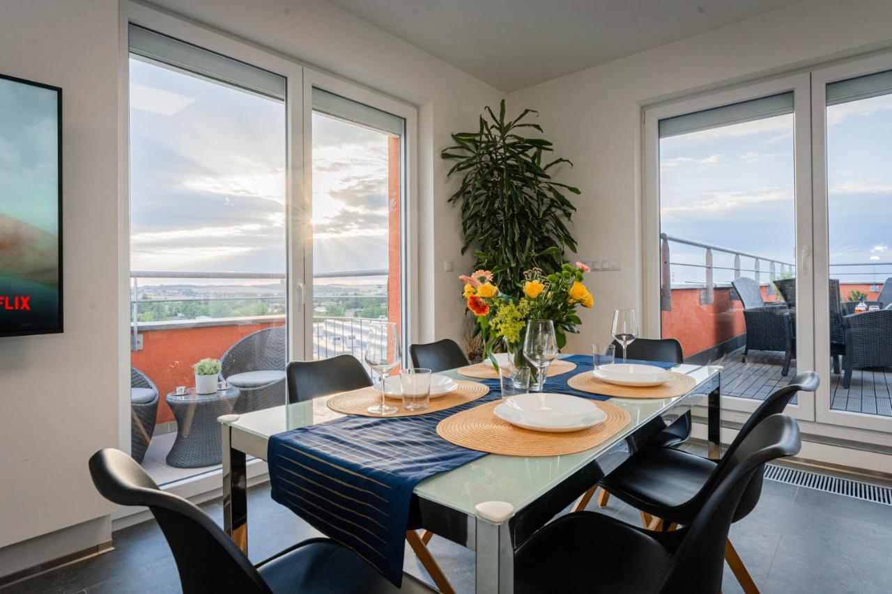 Apartament Penthouse Letnanske Zahrady *