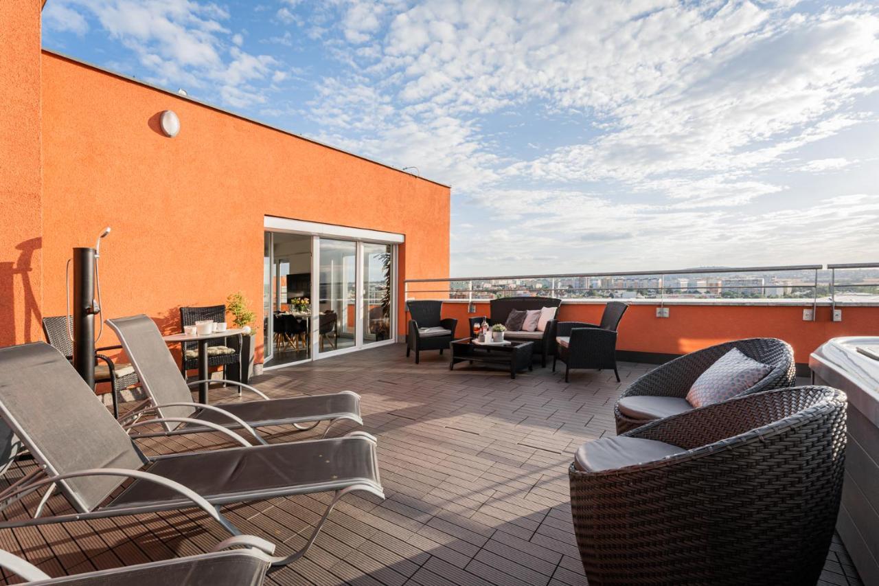 Penthouse Letnanske Zahrady Praga